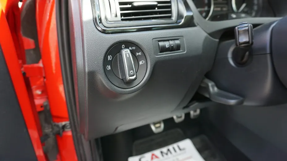 SKODA Rapid -