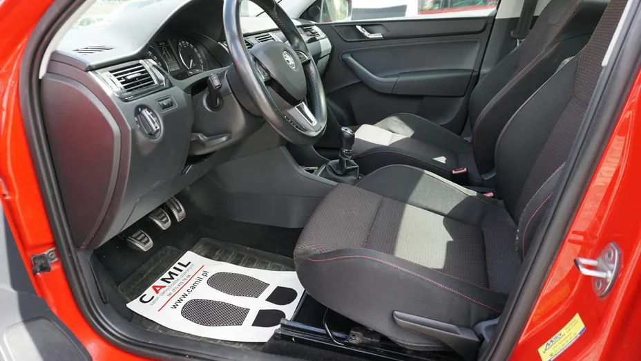 SKODA Rapid -