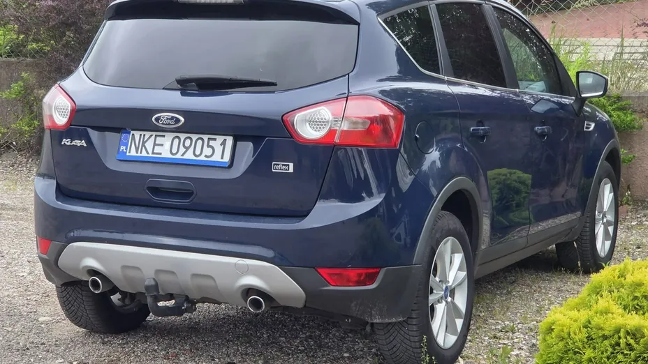 FORD Kuga -
