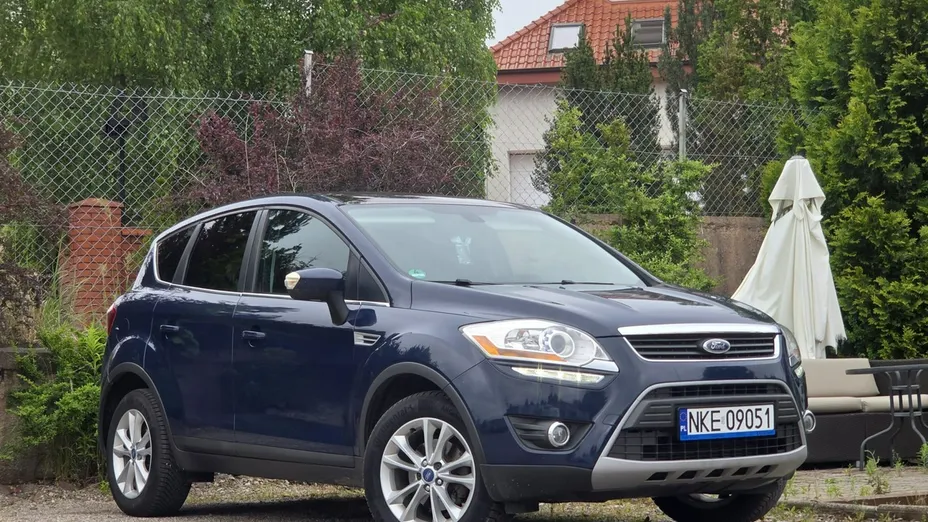 FORD Kuga -