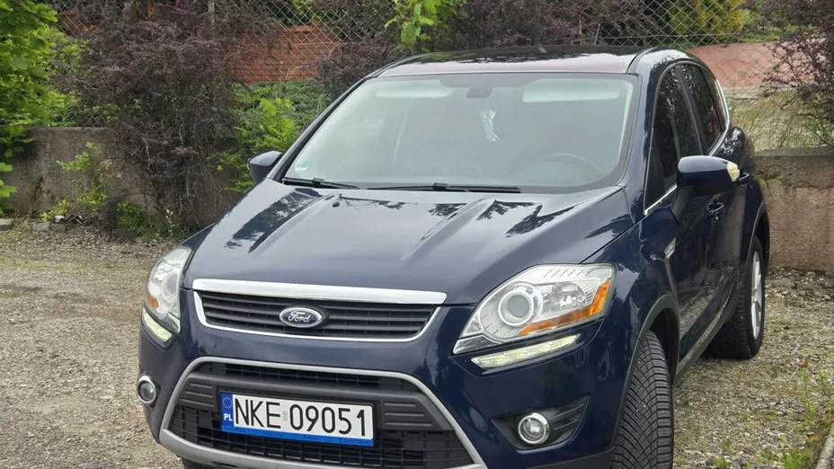 FORD Kuga -