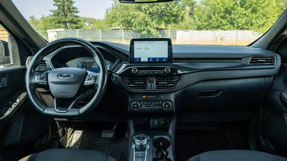 FORD Kuga -