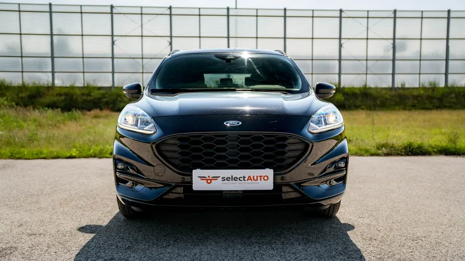 FORD Kuga -