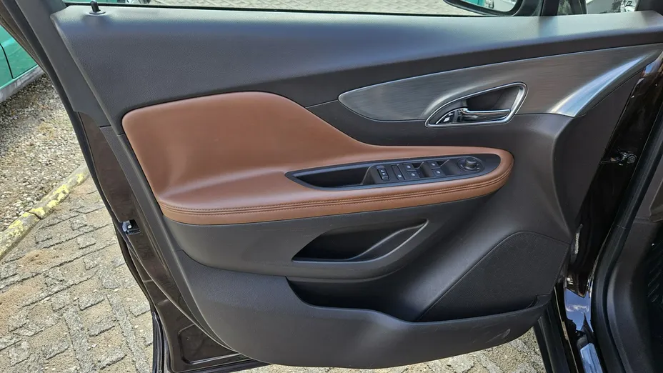OPEL Mokka -