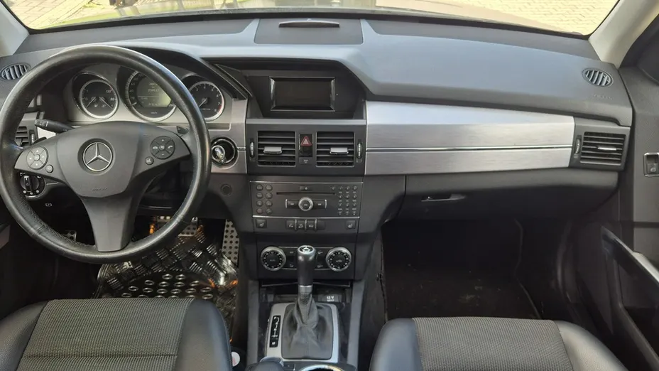 MERCEDES-BENZ GLK -