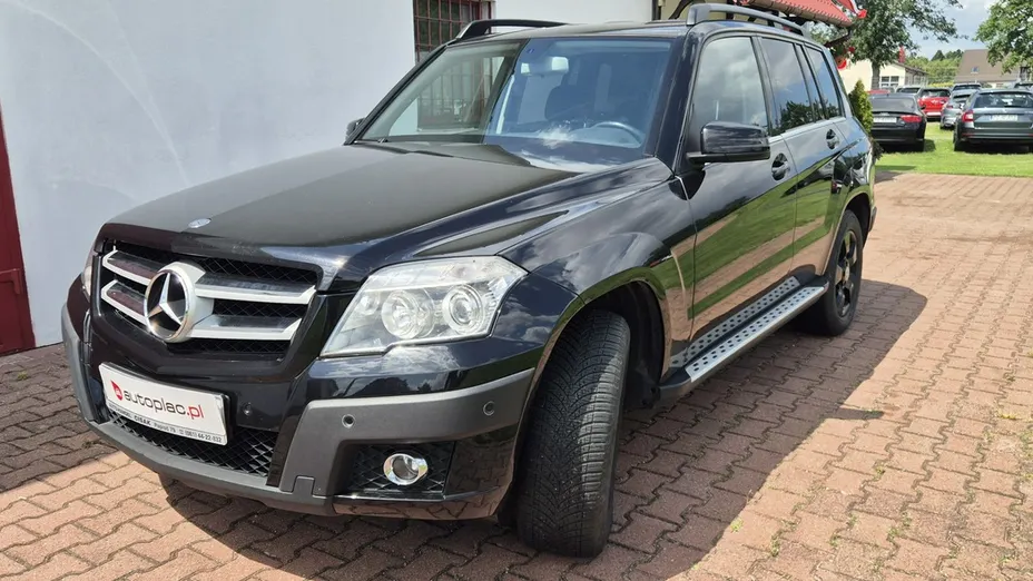 MERCEDES-BENZ GLK -