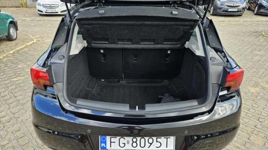 OPEL Astra -