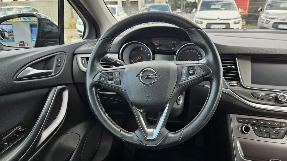 OPEL Astra -
