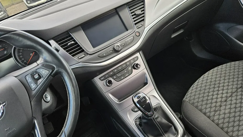 OPEL Astra -
