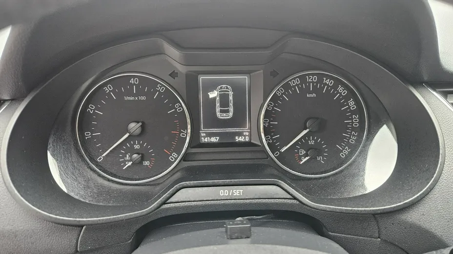 SKODA Octavia -