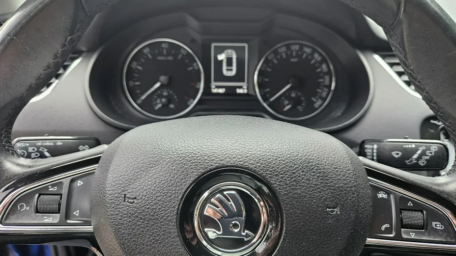 SKODA Octavia -