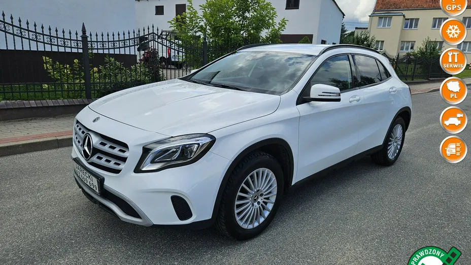 MERCEDES-BENZ GLA -