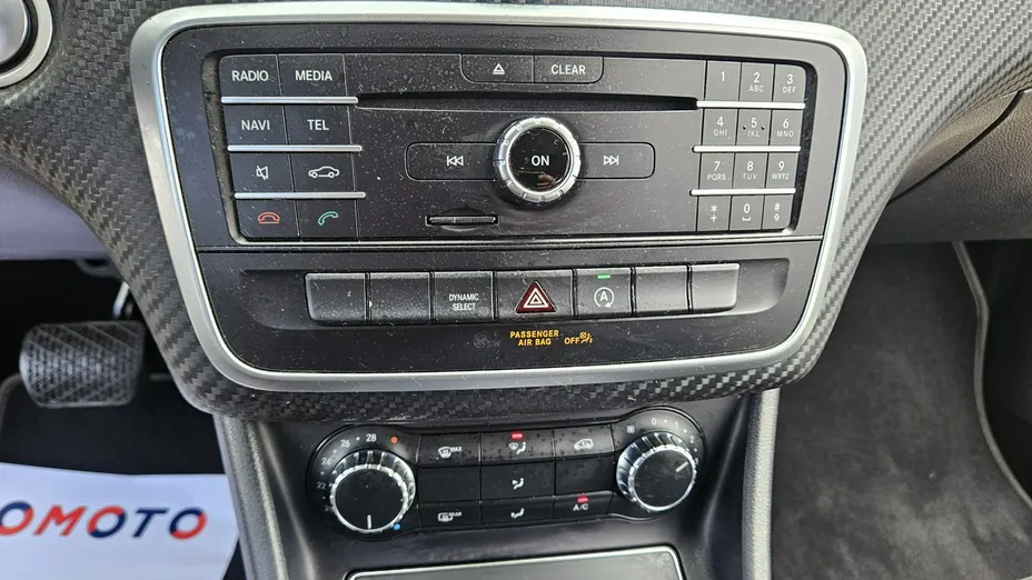 MERCEDES-BENZ GLA -