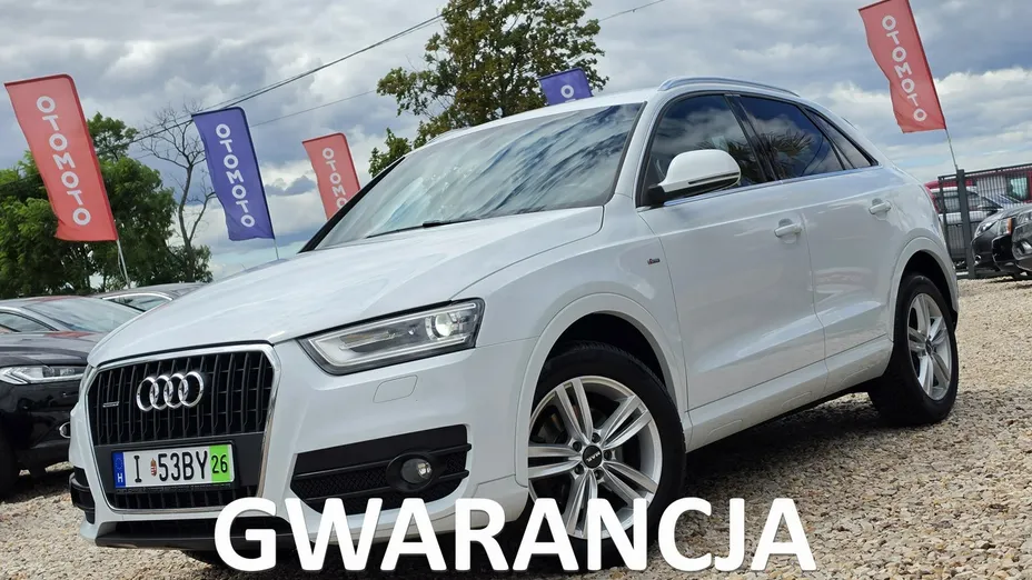 AUDI Q3 -