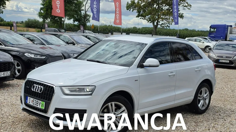 AUDI Q3 -