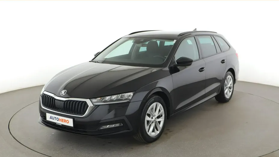 SKODA Octavia -