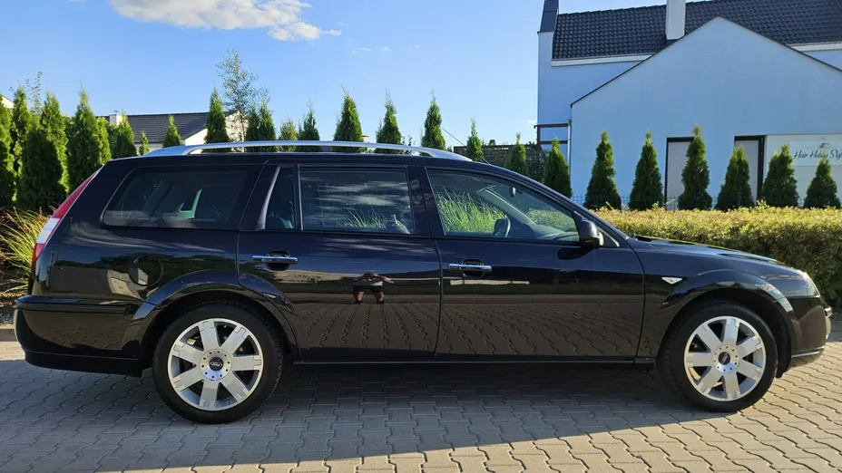 FORD Mondeo -