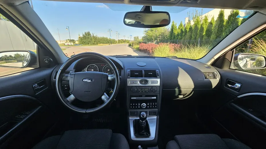 FORD Mondeo -