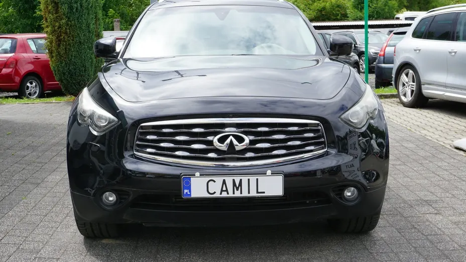 INFINITI FX -