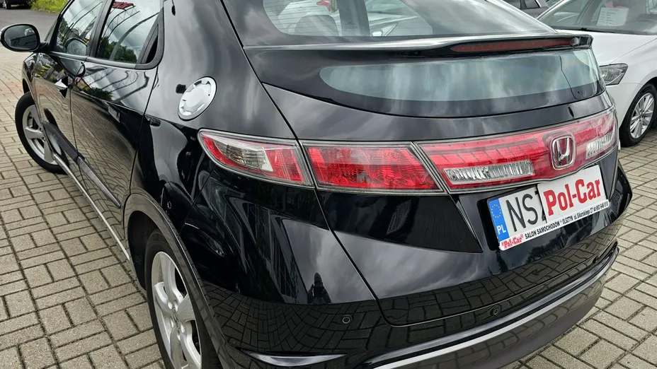 HONDA Civic -