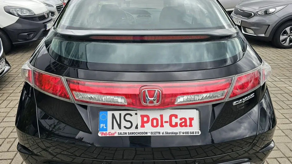 HONDA Civic -