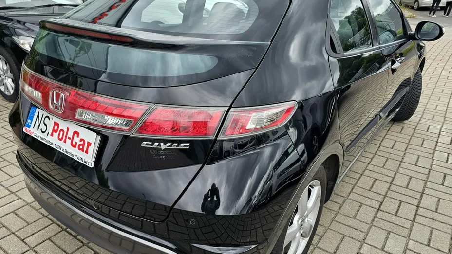 HONDA Civic -