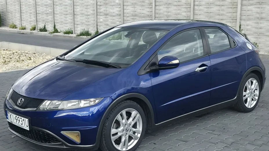 HONDA Civic -