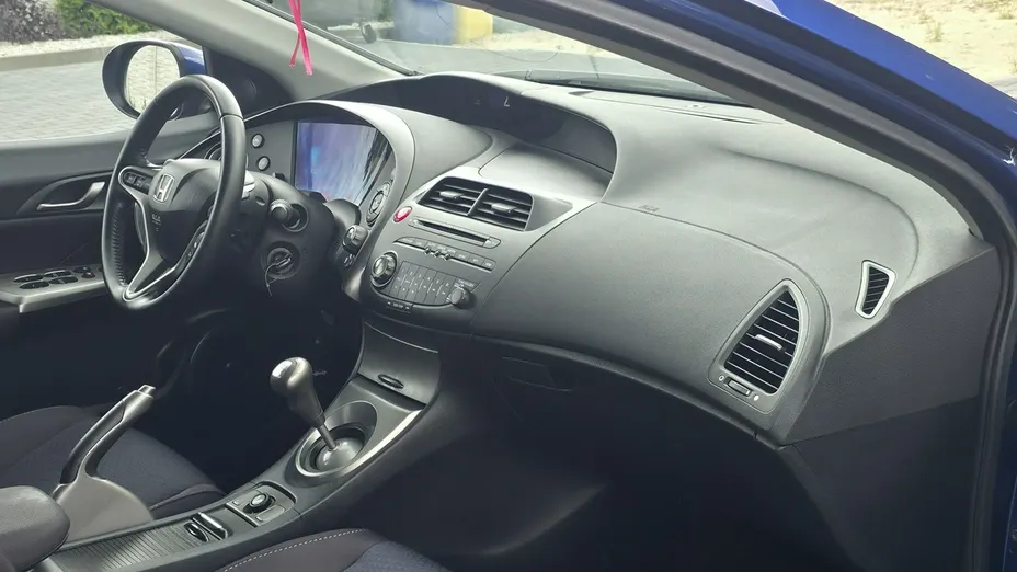 HONDA Civic -