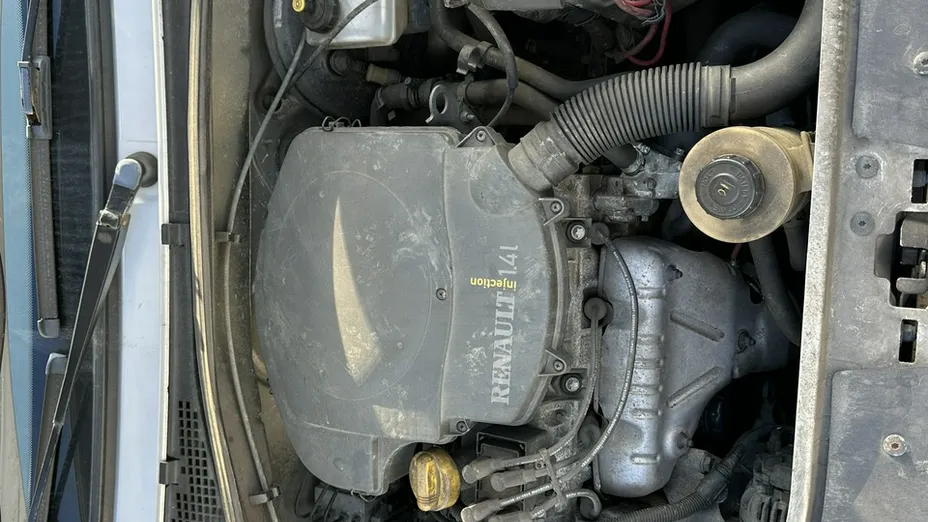 DACIA Logan -