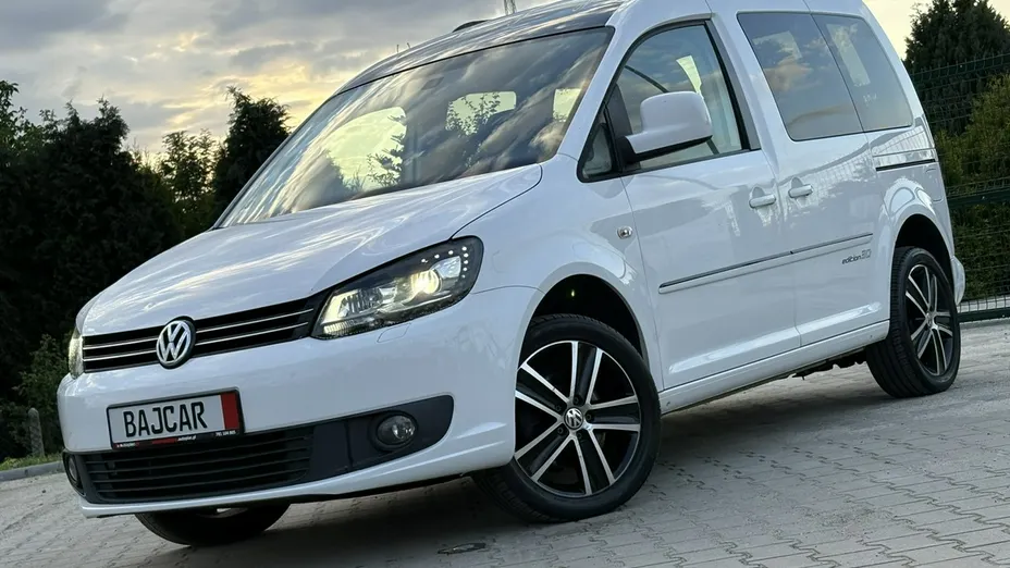 VOLKSWAGEN Caddy -