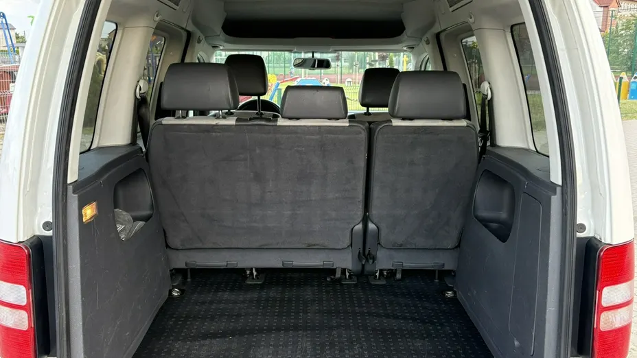 VOLKSWAGEN Caddy -
