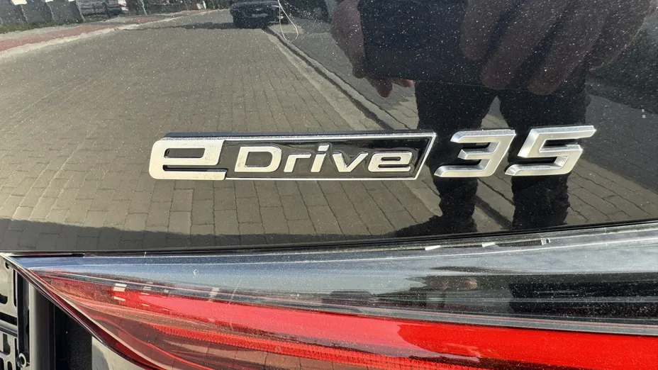 BMW i4 -