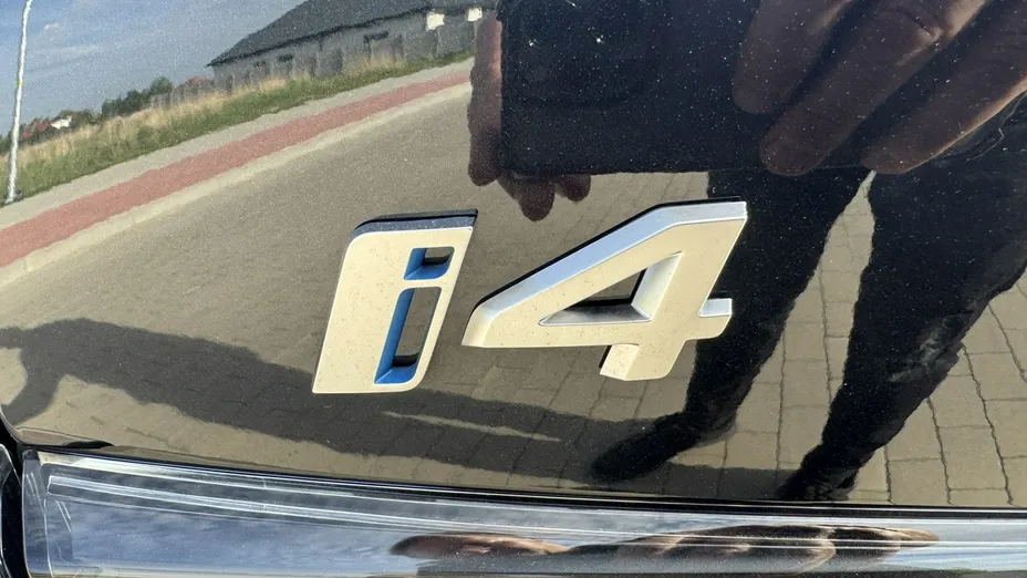 BMW i4 -