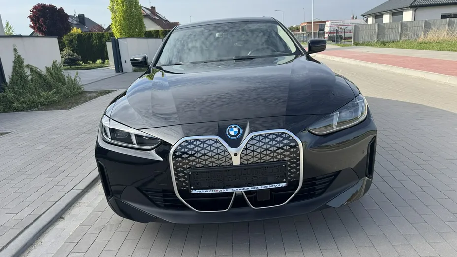BMW i4 -