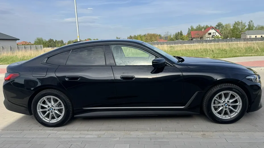 BMW i4 -