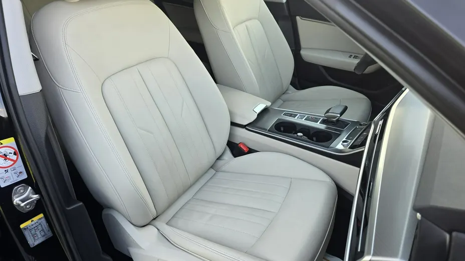 AUDI A6 Avant -
