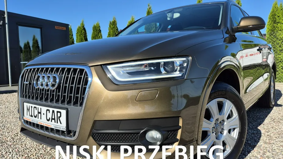 AUDI Q3 -