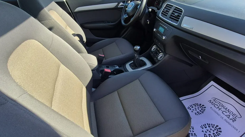 AUDI Q3 -