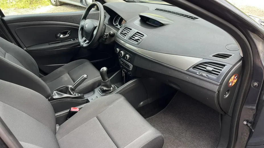 RENAULT Megane -