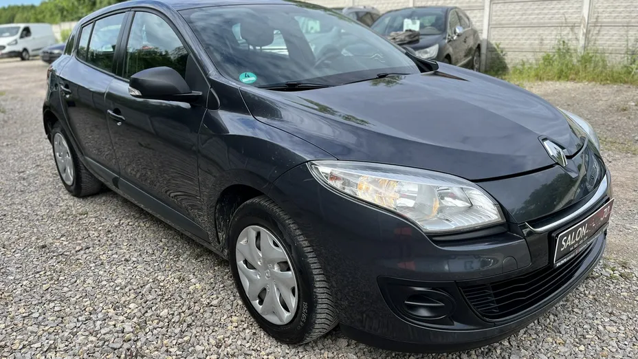 RENAULT Megane -
