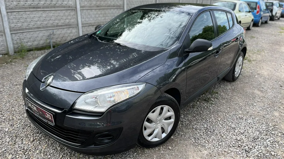 RENAULT Megane -