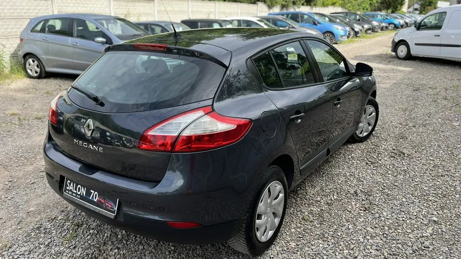 RENAULT Megane -