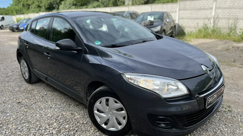 RENAULT Megane -