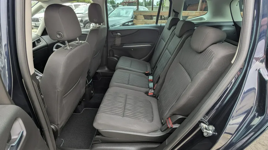 OPEL Zafira -