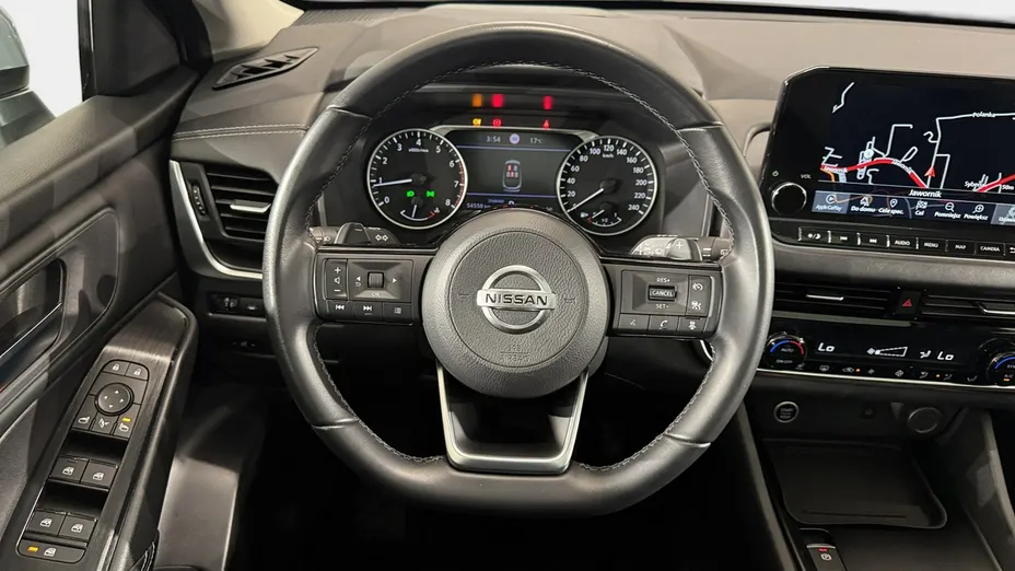 NISSAN Qashqai -