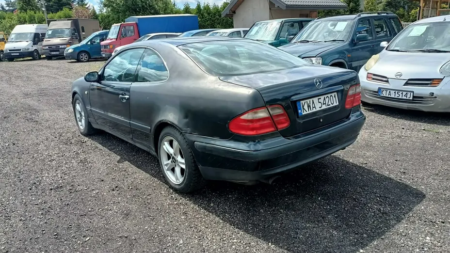 MERCEDES-BENZ CLK -