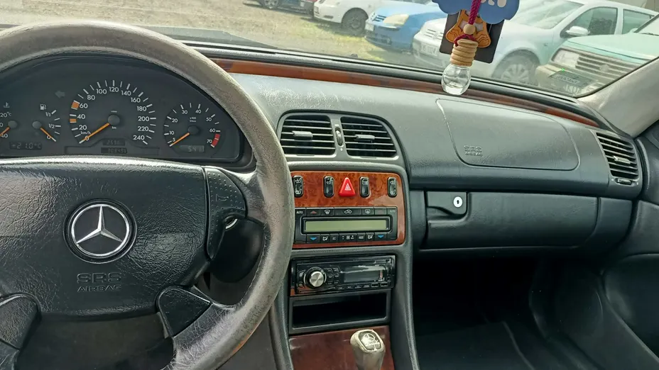 MERCEDES-BENZ CLK -