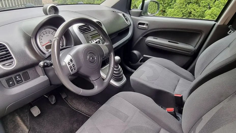 OPEL Agila -