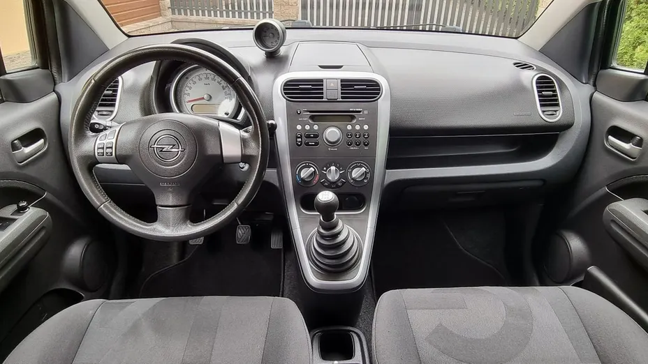 OPEL Agila -