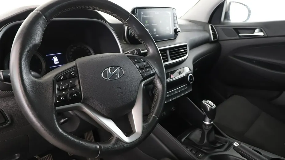 HYUNDAI Tucson -